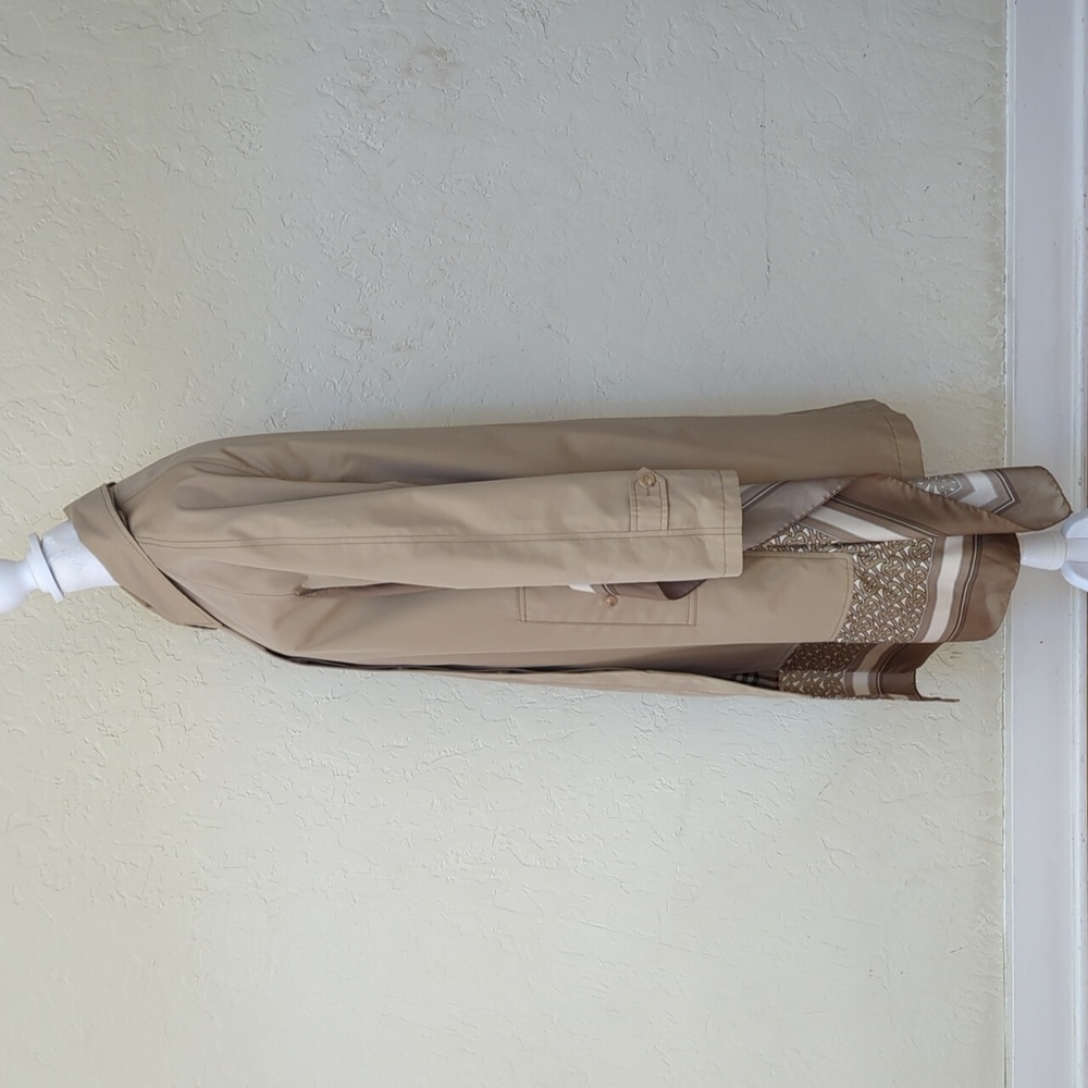 Burberry Runway Collection Pale Honey Scarf-Layer Trench Coat Size 6 - Picture 4 of 17